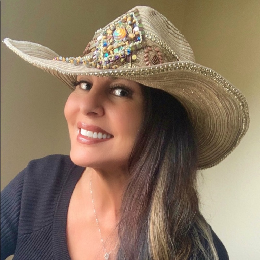 Women’s cowboy hat